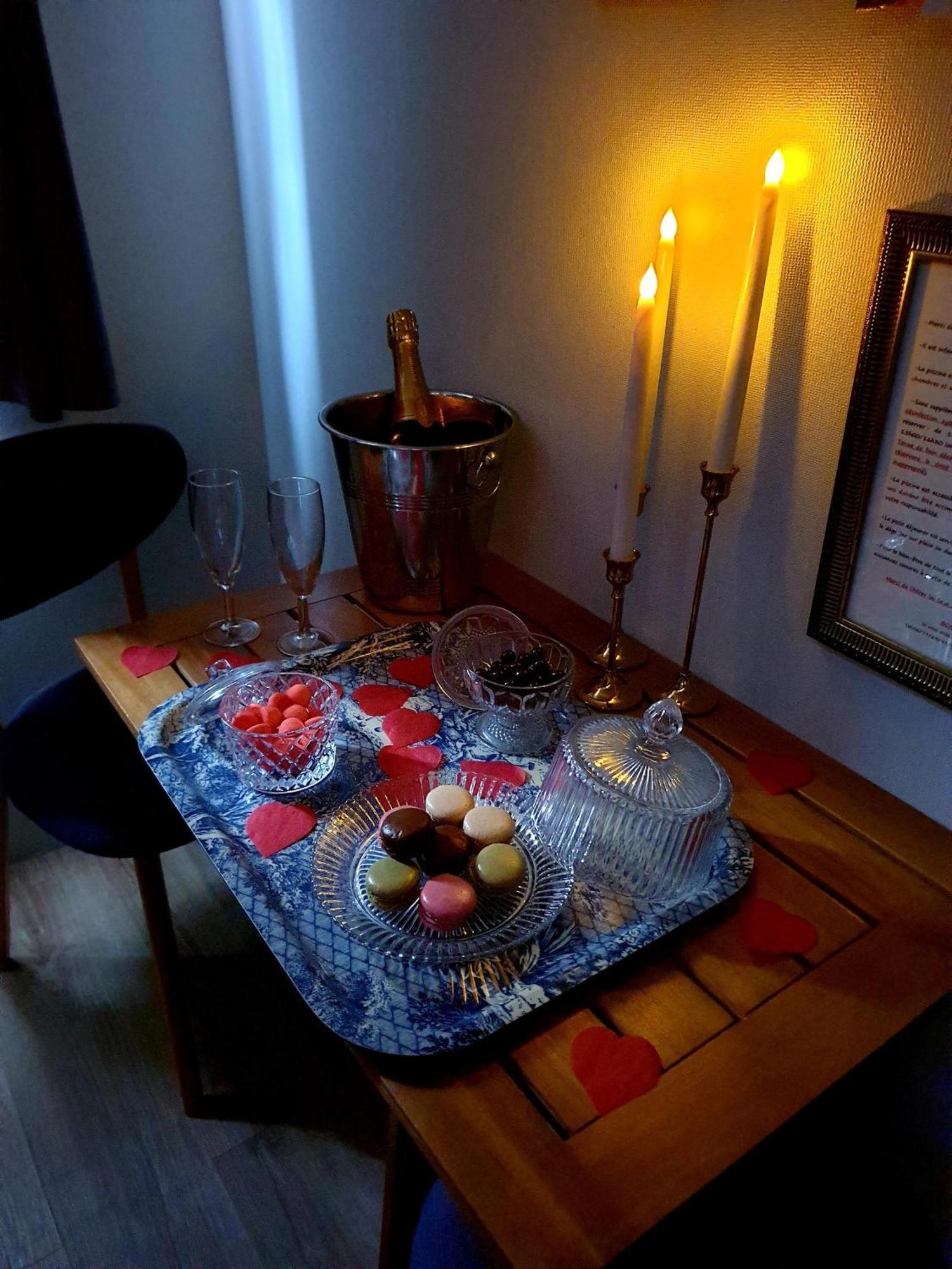Le Grand Cedre Spa Et Sauna Interieur Piscine Marolles Kültér fotó